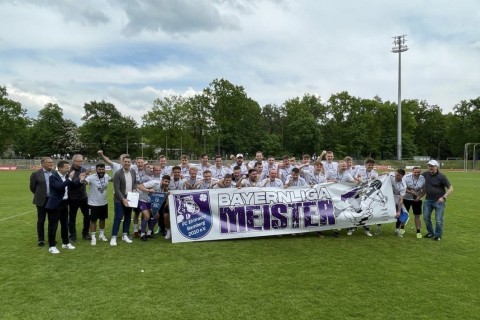 Der Sprung auf die große Bühne ist gelungen - FC Eintracht Bamberg steigt in die Regionalliga auf