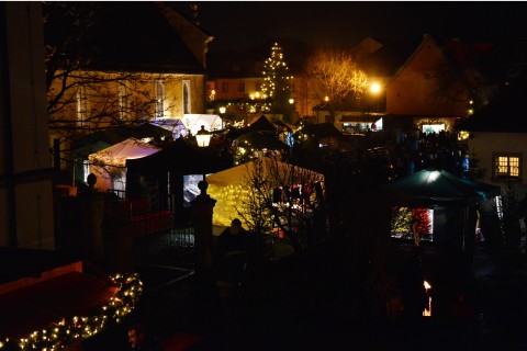 Memmelsdorf zeigt sich festlich beim Weihnachtsmarkt am 3. Adventswochenende